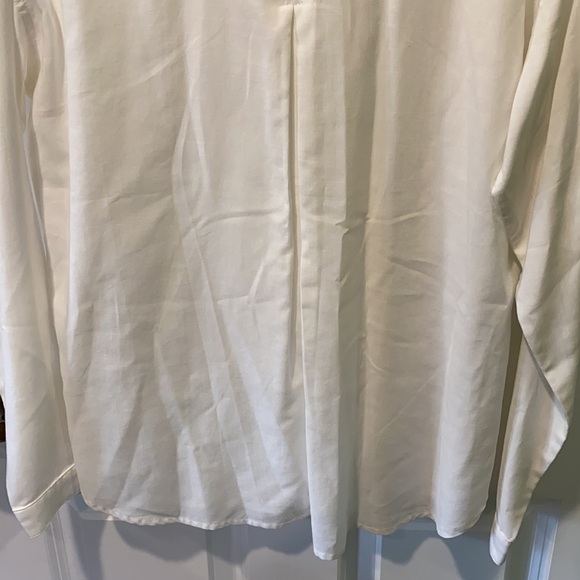 Grade & Gather Soft White Button Down Shirt EUC - Picture 8 of 12